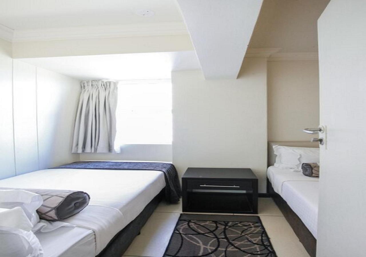 Blue Waters Hotel